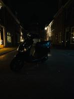 Piaggo zip 70c, Fietsen en Brommers, Scooters | Piaggio, Ophalen, Zo goed als nieuw, Tweetakt, Zip