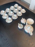 16 delig theeservies 1950 Phyllis, Antiek en Kunst, Antiek | Servies compleet, Ophalen