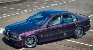 Unieke BMW E39 530i Individual handgeschakeld Mora metallic beschikbaar voor biedingen