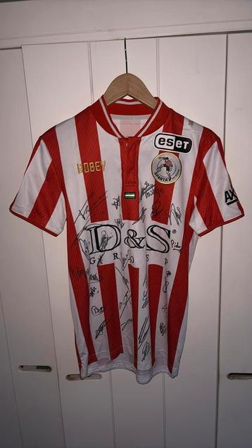 Sparta shirt beschikbaar voor biedingen