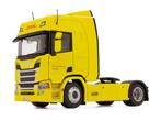 Marge Models 1:32 Scania R500 42 DHL Geel, Hobby en Vrije tijd, Modelauto's | 1:32, Nieuw, Overige merken, Bus of Vrachtwagen