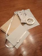 Vanessa baroni armband Bangle grijs-offwhite €199,-Origineel, Ophalen of Verzenden, Nieuw, Grijs, Overige materialen