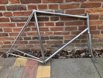 Racefiets frame staal 60 cm beschikbaar voor biedingen