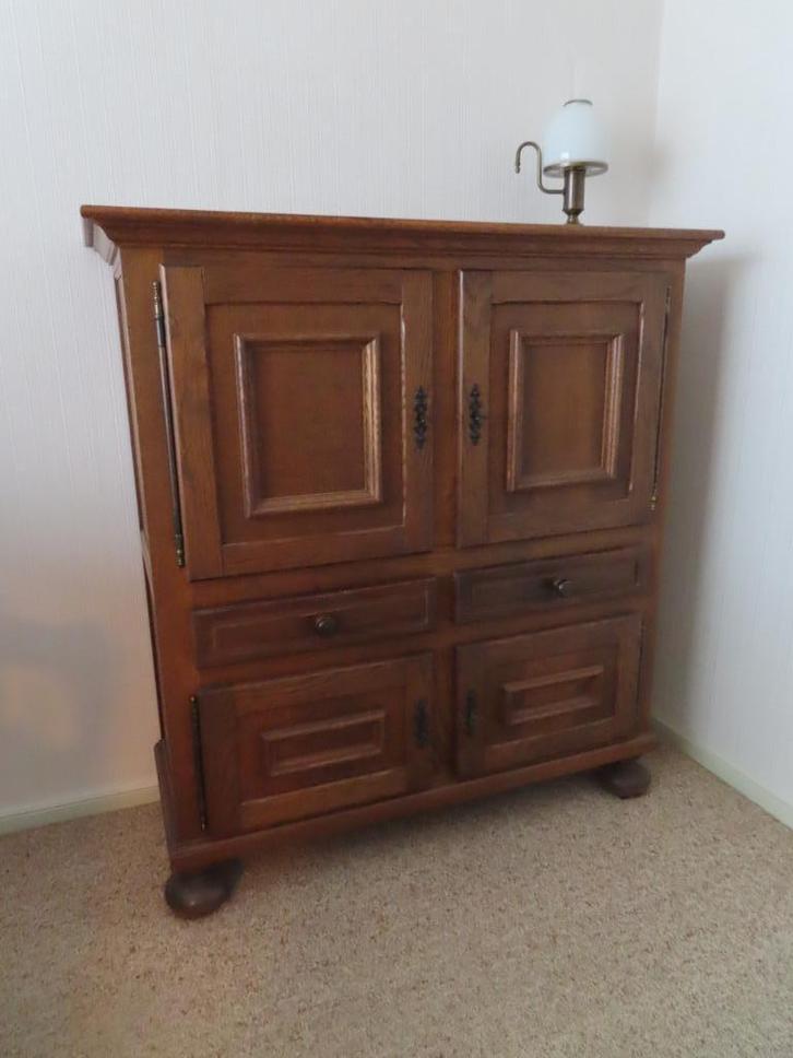 EIKEN BUFFETKAST (ORIGINELE SYPESTEYNKAST) (GRATIS AFHALEN), Huis en Inrichting, Kasten | Buffetkasten, Zo goed als nieuw, 100 tot 150 cm