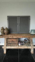 2 Oude houten Louvre luiken 64 x 102, Ophalen, Gebruikt