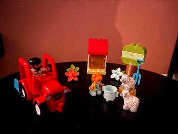 Duplo “Landbaouwtractor en dieren verzorgen” 10950 beschikbaar voor biedingen
