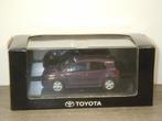 Toyota Urban Cruiser - Minichamps 1:43, Hobby en Vrije tijd, Modelauto's | 1:43, Gebruikt, MiniChamps, Auto, Verzenden