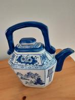 Chinese theepot, Antiek en Kunst, Antiek | Porselein, Ophalen of Verzenden