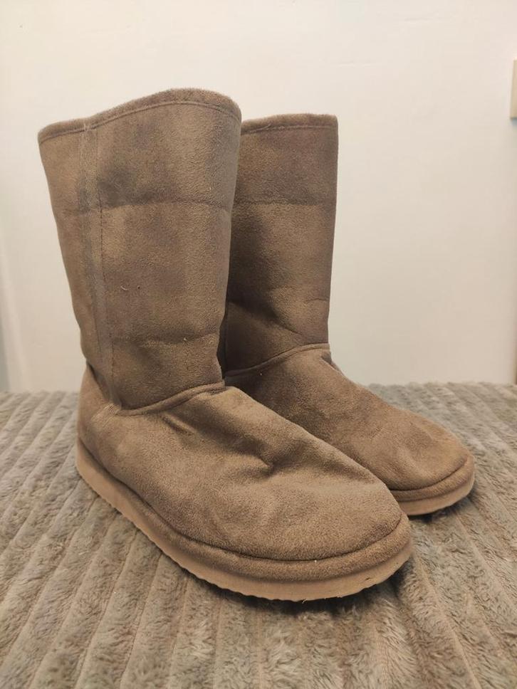 Laarzen - enkelboots - beige/bruin - maat 36, Kleding | Dames, Schoenen, Gedragen, Lage of Enkellaarzen, Bruin, Ophalen of Verzenden