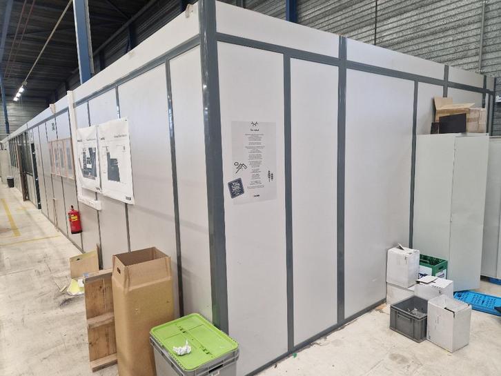 Systeemkantoor - 230m2 Modulair kantoorgebouw voor magazijn, Doe-het-zelf en Verbouw, Platen en Panelen, Gebruikt, Overige materialen