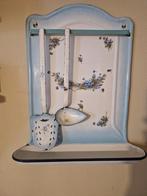 Emaille gebloemde lepelrek met vergeet mij nietjes, Ophalen of Verzenden