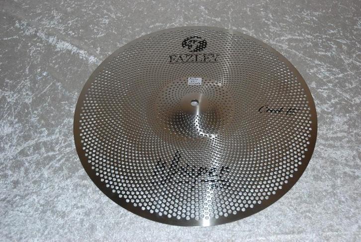 Fazley Low volume crash whisper 16 inch <25252469>, Muziek en Instrumenten, Instrumenten | Onderdelen, Gebruikt, Drums of Percussie