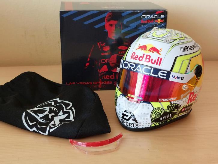 Max Verstappen Red Bull F1 helm Las Vegas 2023 1:2, Verzamelen, Automerken, Motoren en Formule 1, Nieuw, Formule 1, Verzenden