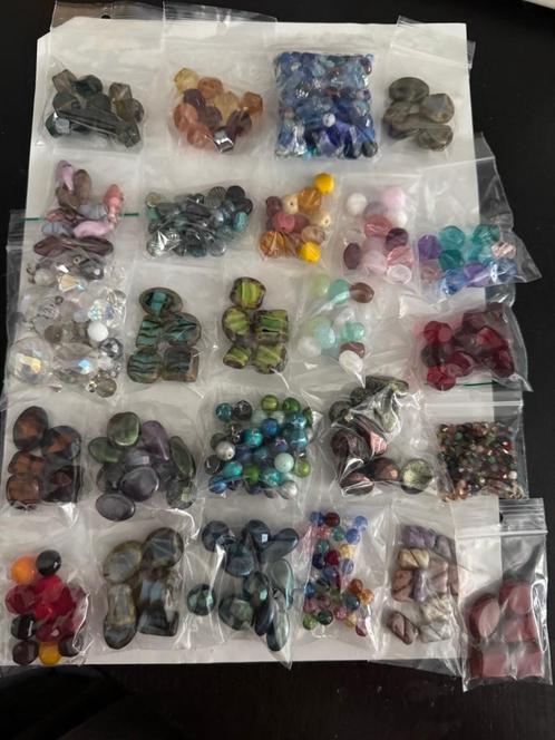25 zakjes Tsjechische kralen mix (3), Hobby en Vrije tijd, Kralen en Sieraden maken, Nieuw, Kraal, Ophalen of Verzenden