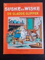 Suske & Wiske 149 - De Gladde Glipper - Goede Staat, Gelezen, Eén stripboek, Ophalen of Verzenden, PAUL GEERTS