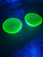 2 vaseline uranium schaaltjes, Ophalen