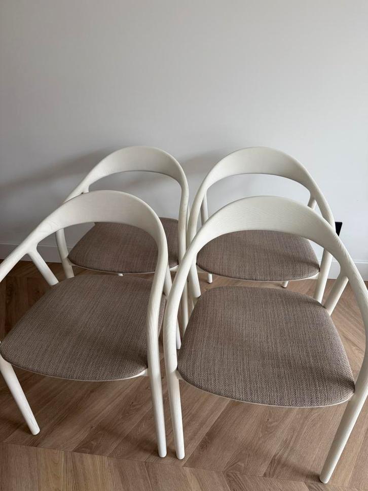 Artisan neva eetkamerstoelen 7 stuks, Huis en Inrichting, Stoelen, Zo goed als nieuw, Vier, Wit, Ophalen