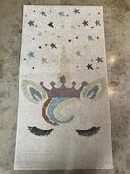 Eenhoorn kleed voor kinderkamer, Ophalen, Zo goed als nieuw