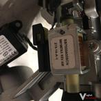 Opel Corsa E 5 drs 1.4B Automaat 2015 2500145 Contactslot me, Gebruikt, -, -, Ophalen of Verzenden