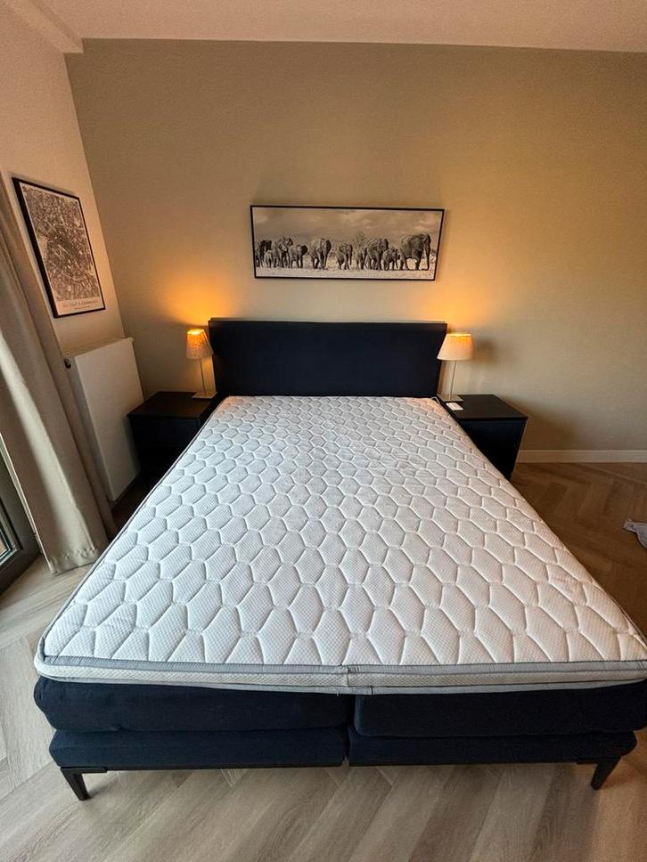 Swiss Sense set: Boxspring 160x200 + Topper + Nachtkastjes, Huis en Inrichting, Slaapkamer | Boxsprings, Zo goed als nieuw, 160 cm