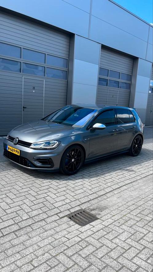 Volkswagen Golf 2.0 AUT 2017 Grijs, Auto's, Volkswagen, Particulier, Golf, Benzine, F, Hatchback, Automaat, Geïmporteerd, Zilver of Grijs