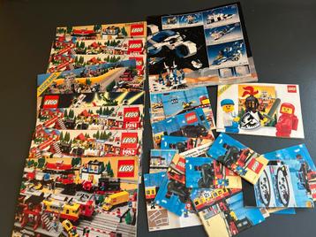 Partij lego vintage  trein castle space boekjes catalogus beschikbaar voor biedingen