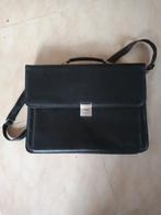 Thierry mugler lederen laptoptas 65,00. Vertegenwoordiger ma, Computers en Software, Laptoptassen, Ophalen of Verzenden, 15 inch