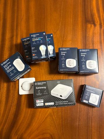 Smart Home Systeem - Gateway, Knoppen, Stopcontacten, Lampen beschikbaar voor biedingen