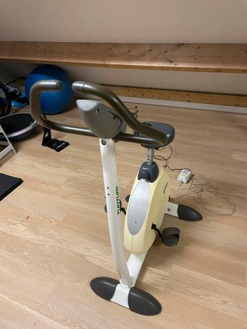 Tunturi Hometrainer - Goed Onderhouden beschikbaar voor biedingen