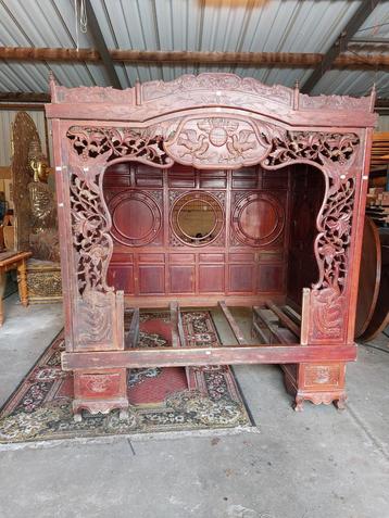 Antiek Chinees Hemelbed - Houtsnijwerk & Oosters Design beschikbaar voor biedingen