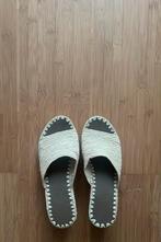 Zomerse klompjes, muiltjes raffia, natuurlijk materiaal, Ophalen of Verzenden, Overige kleuren, Sandalen of Muiltjes