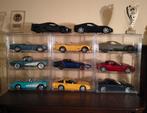 Complete evolution Chevrolet Corvette collectie + 3 vitrine, Ophalen of Verzenden, Zo goed als nieuw, Auto, Overige merken