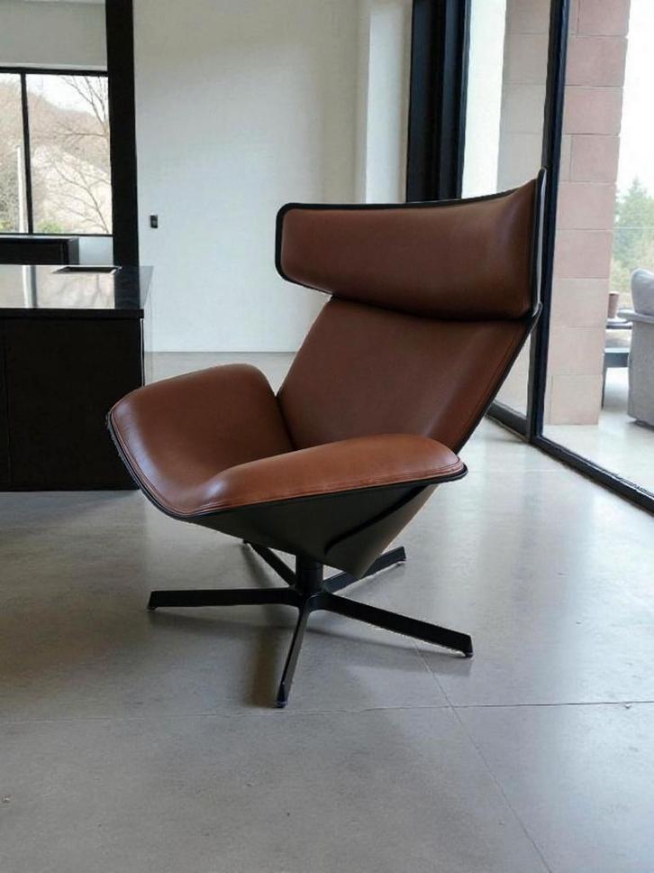B&B Italia Almora design fauteuil showmodel Doshi Levien, Huis en Inrichting, Fauteuils, 75 tot 100 cm, Ophalen of Verzenden