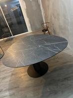 Mooie ovale steely organisch eettafel met marmerlook blad, Huis en Inrichting, Tafels | Eettafels, Ophalen, Overige materialen