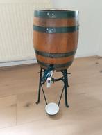 Vintage houten bier vat op stander, Ophalen, Zo goed als nieuw