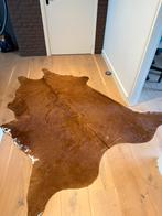 Zeer mooi koeienhuid kleed-Koldby, Ophalen, Bruin, 200 cm of meer, Zo goed als nieuw