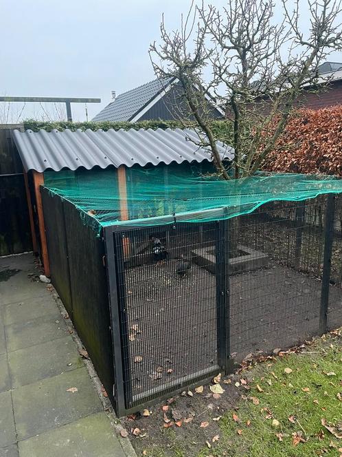 Kippenhok groot, Dieren en Toebehoren, Pluimvee | Toebehoren, Zo goed als nieuw, Kippenhok of Kippenren, Ophalen