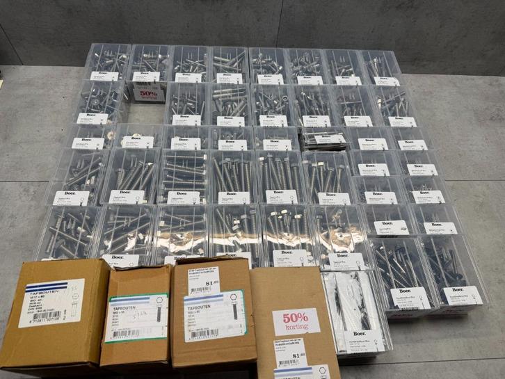 Partij ijzerwaren 230x - RVS - bout, schroef, anker, plug ed, Doe-het-zelf en Verbouw, IJzerwaren en Bevestigingsmiddelen, Nieuw