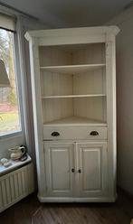 Brocante hoekkast, Huis en Inrichting, Ophalen, Gebruikt