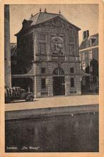 Leiden de Waag, aan de straatkant een Kolenwagen, Ophalen of Verzenden, 1940 tot 1960, Gelopen, Noord-Brabant