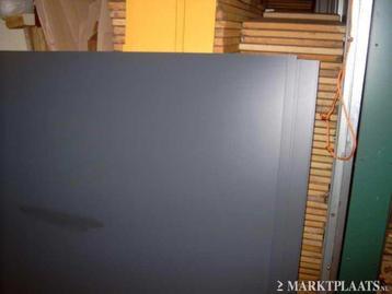 orginele platen trespa 153 x 305 cm 6 mm 1 ziidig  345 euro  beschikbaar voor biedingen