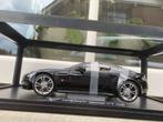 1:18 Aston Martin V12 Vantage Black 2010 Autoart / JJTOP, Hobby en Vrije tijd, Modelauto's | 1:18, Ophalen of Verzenden, Zo goed als nieuw