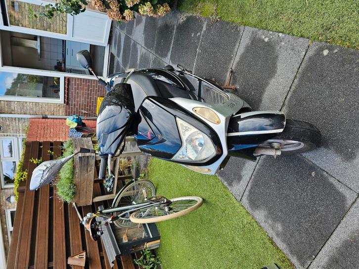 turbho cs 50 brommer scooter, Fietsen en Brommers, Scooters | Overige merken, Gebruikt, Ophalen