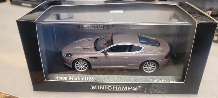 Minichamps 2003 Aston Martin DB9, Hobby en Vrije tijd, Modelauto's | 1:43, Zo goed als nieuw, Auto, MiniChamps, Ophalen of Verzenden
