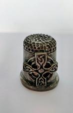 Vingerhoedje Ierland - Keltisch kruis, Ophalen of Verzenden, Zo goed als nieuw, Buitenland