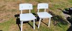 2 stevige houten stoelen, wit, Ophalen, Gebruikt, Wit
