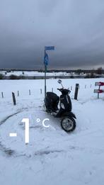 Vespa s50 2takt waardepeiling, Fietsen en Brommers, Scooters | Vespa, Ophalen, Zo goed als nieuw, Tweetakt, Vespa LX