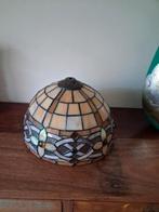 Mooie antieke lampenkap, gekleurd glas, Huis en Inrichting, Ophalen, Zo goed als nieuw, Glas, Minder dan 50 cm