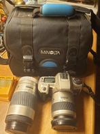 Minolta spiegel reflexcamera met lenzen tassen en filters., Ophalen, Minolta, Geen optische zoom