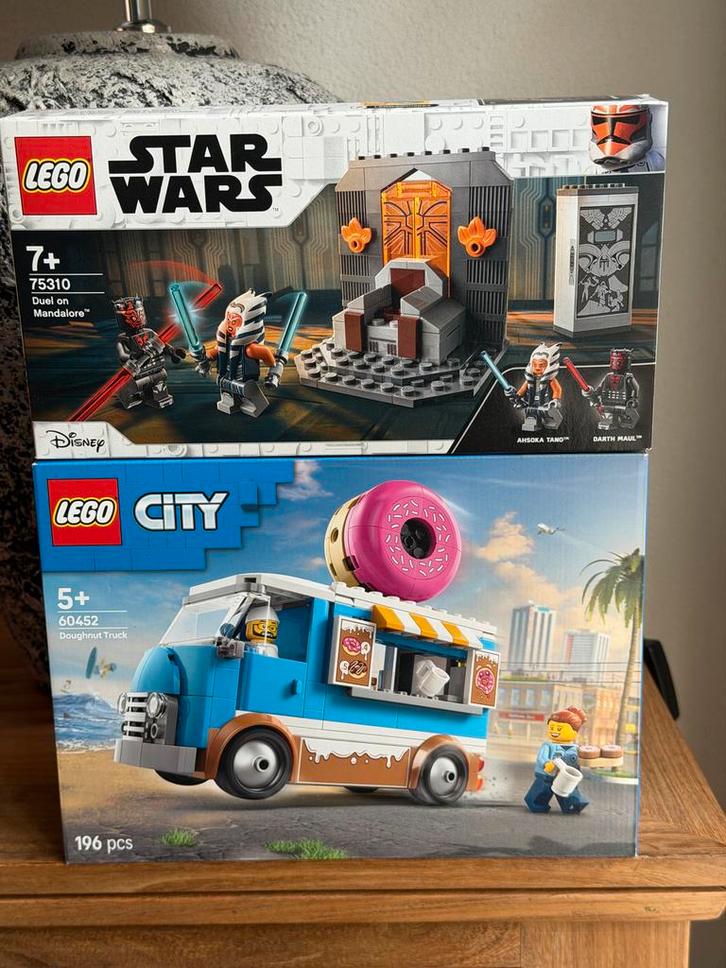 Lego Star Wars 75310 & City 60452, Kinderen en Baby's, Speelgoed | Duplo en Lego, Zo goed als nieuw, Lego, Complete set, Ophalen of Verzenden